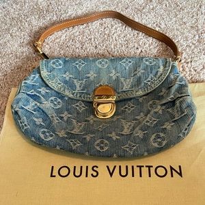 Denim Louis Vuitton Purse
